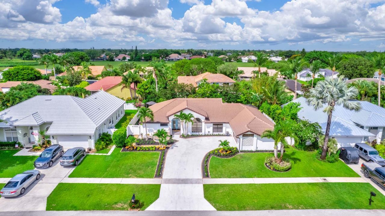 1915 Newhaven Avenue, Wellington, FL 33414 Photo