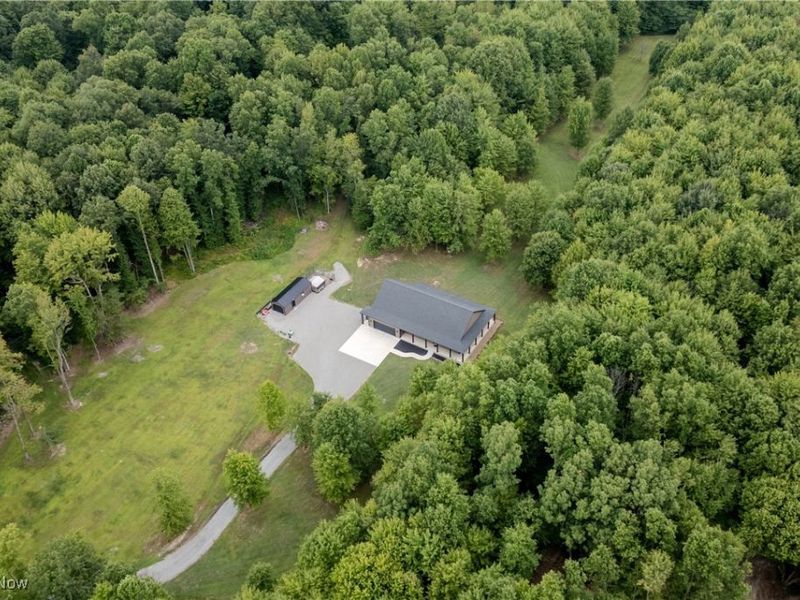 5615 Laubert Road, Atwater, OH 44201 Photo 10