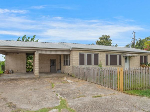 200 Rayland Street, Lafayette, LA 70506