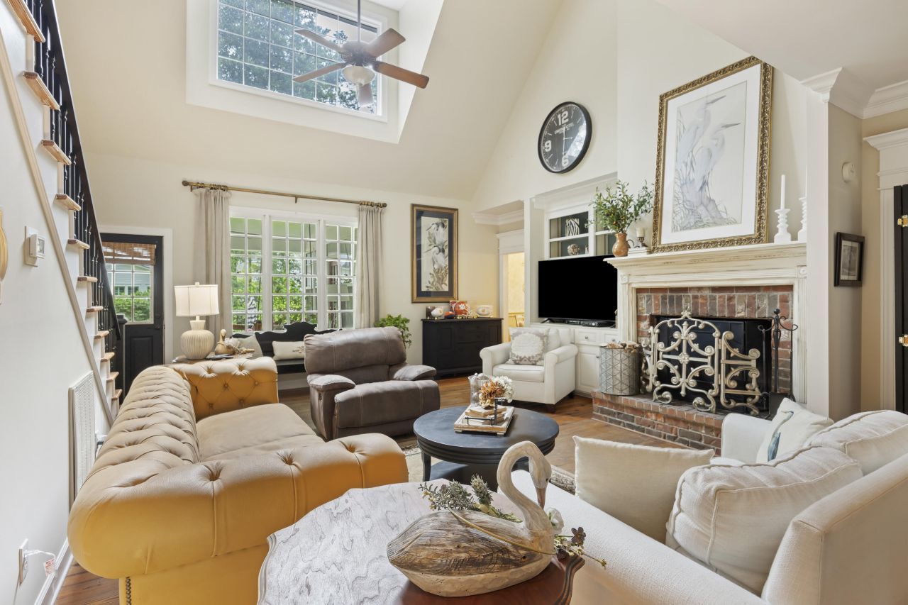 120 Sasportas Lane Photo 10