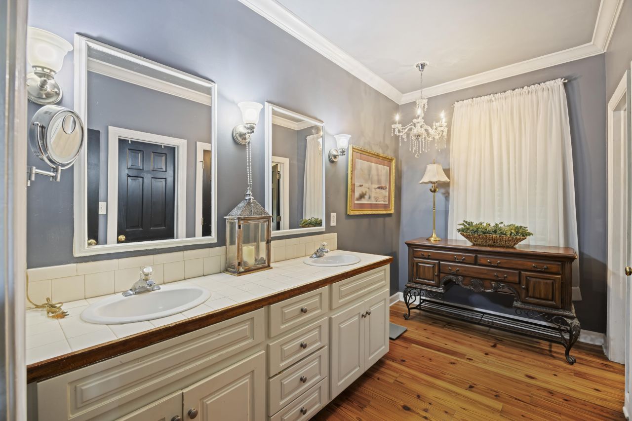 120 Sasportas Lane Photo 13