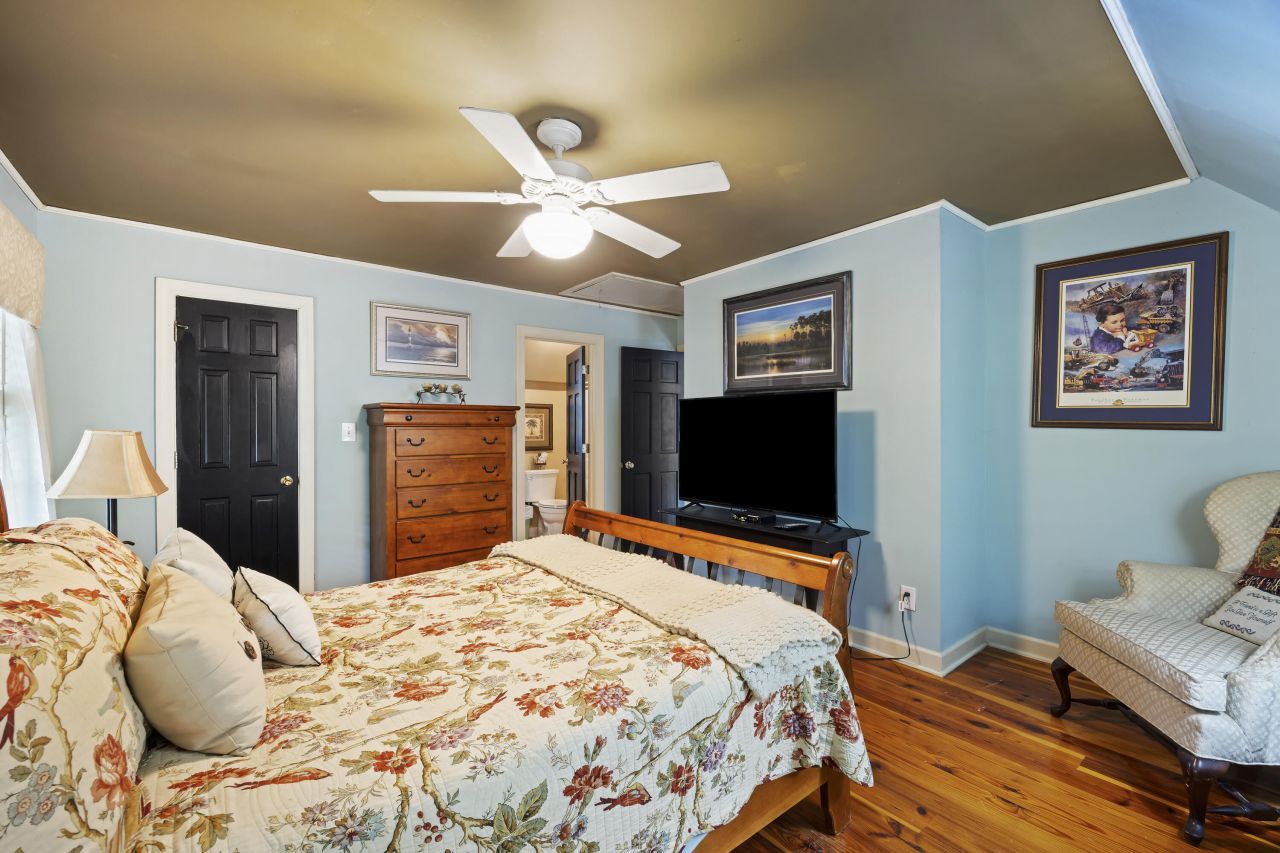 120 Sasportas Lane Photo 16