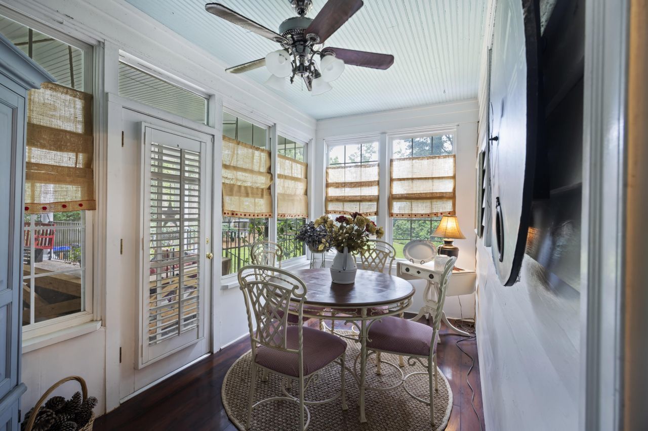 120 Sasportas Lane Photo 28