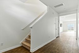 323 Bear Paw Lane photo 4