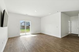 323 Bear Paw Lane photo 4