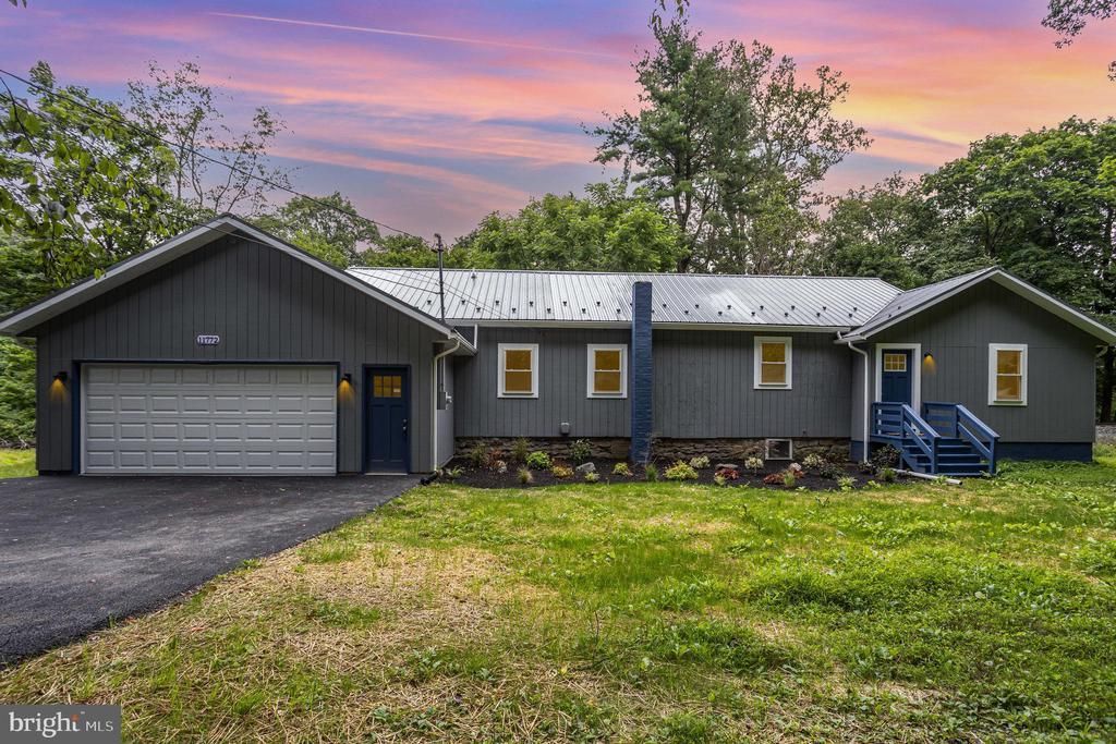 11772 FURNACE ROAD, BLUE RIDGE SUMMIT, PA 17214