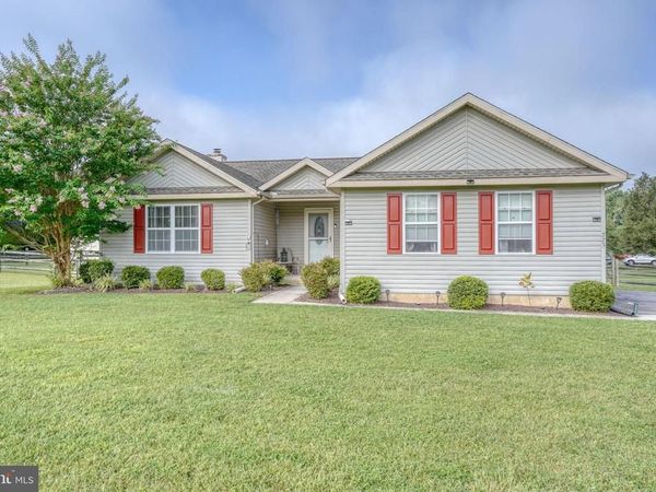 223 TINA MARIE LANE, SMYRNA, DE 19977