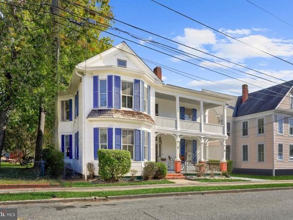 817 LOCUST STREET, CAMBRIDGE, MD 21613