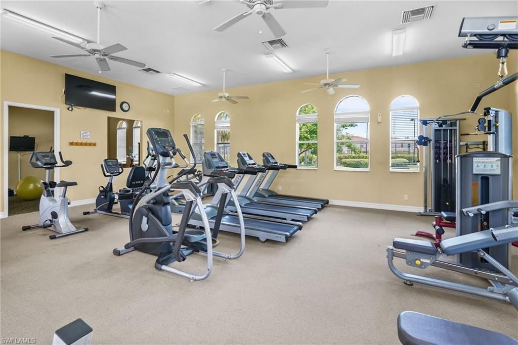 3339 Dandolo Cir, Cape Coral, FL 33909 Photo