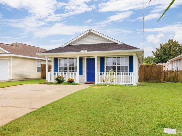 5527 Sea Spray Ct, Gulf Breeze, FL 32563
