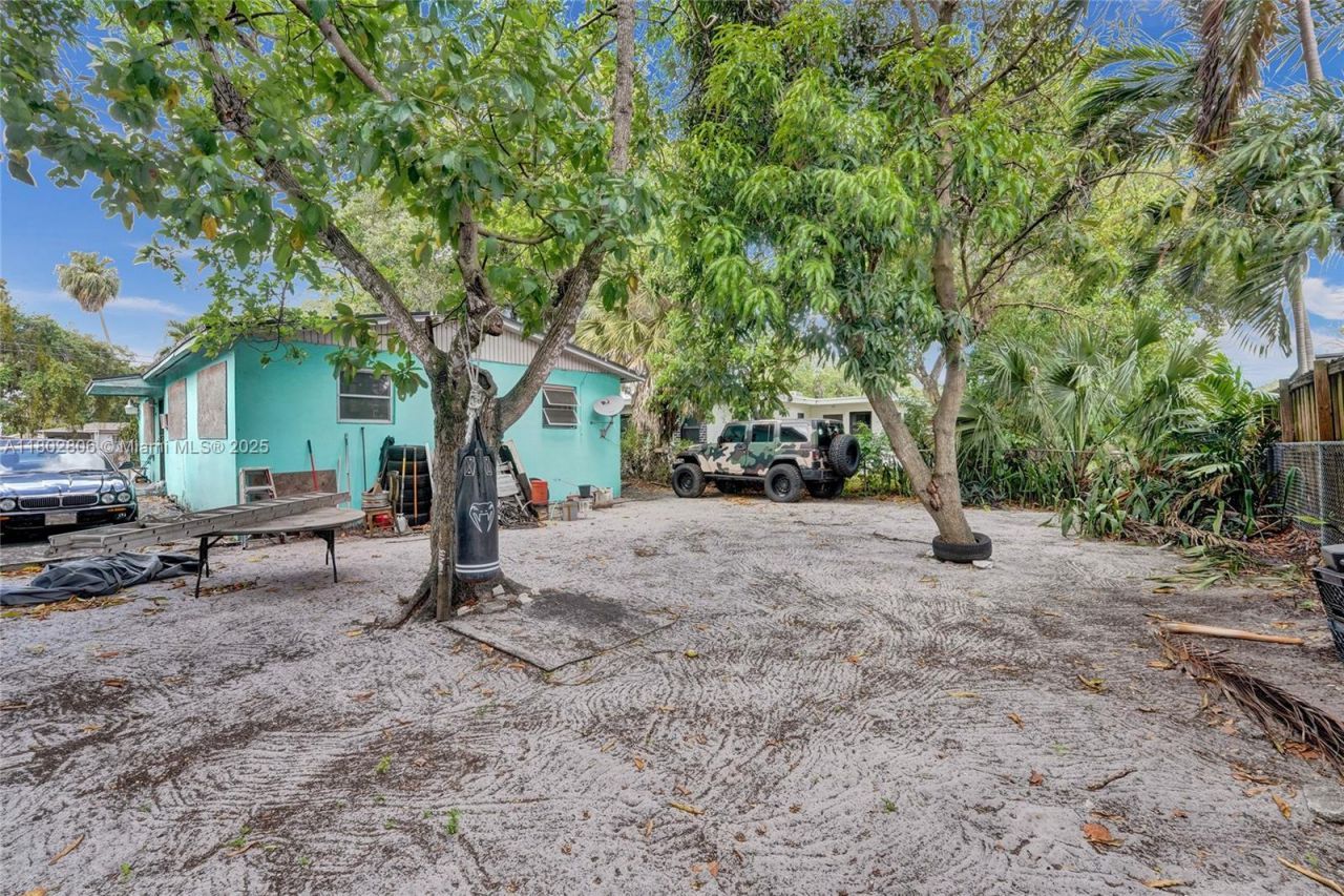 3160 NW 169th Ter, Miami Gardens, FL 33056 Photo