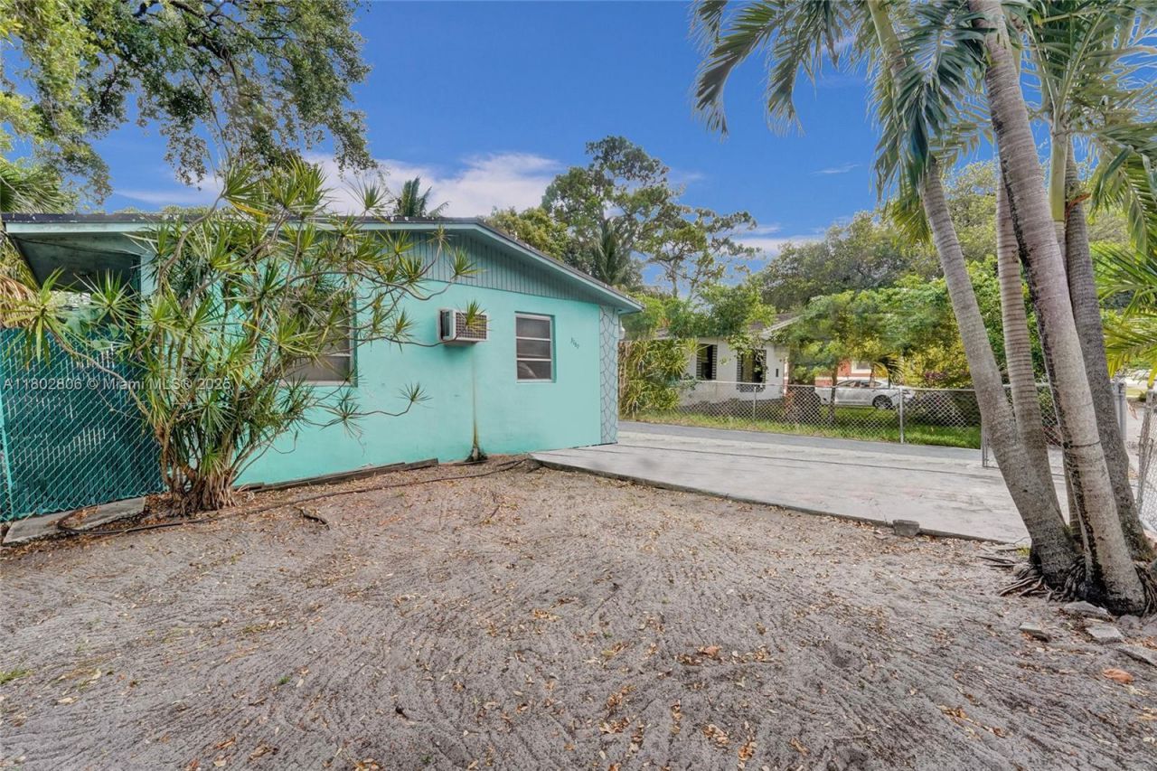 3160 NW 169th Ter, Miami Gardens, FL 33056 Photo