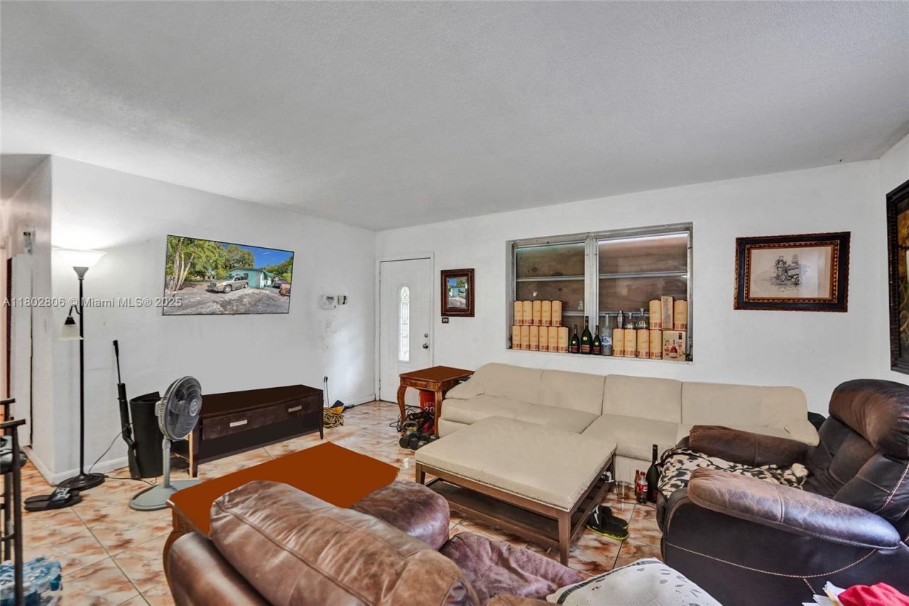 3160 NW 169th Ter, Miami Gardens, FL 33056 Photo