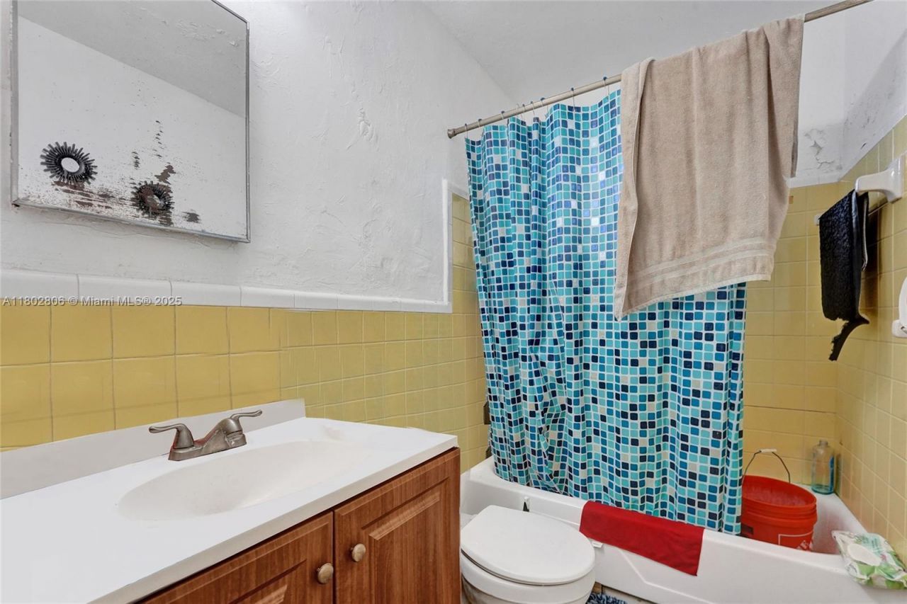 3160 NW 169th Ter, Miami Gardens, FL 33056 Photo