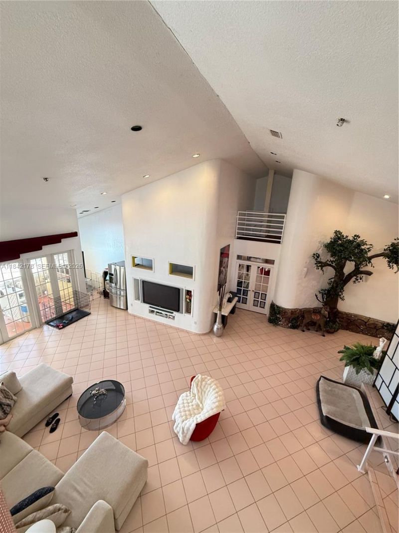 747 W 78th St, Hialeah, FL 33014 Photo