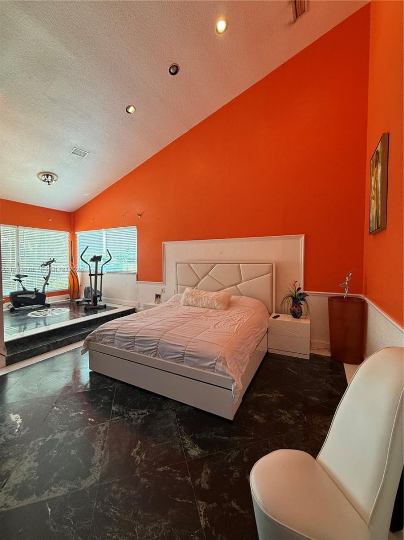 747 W 78th St, Hialeah, FL 33014 Photo