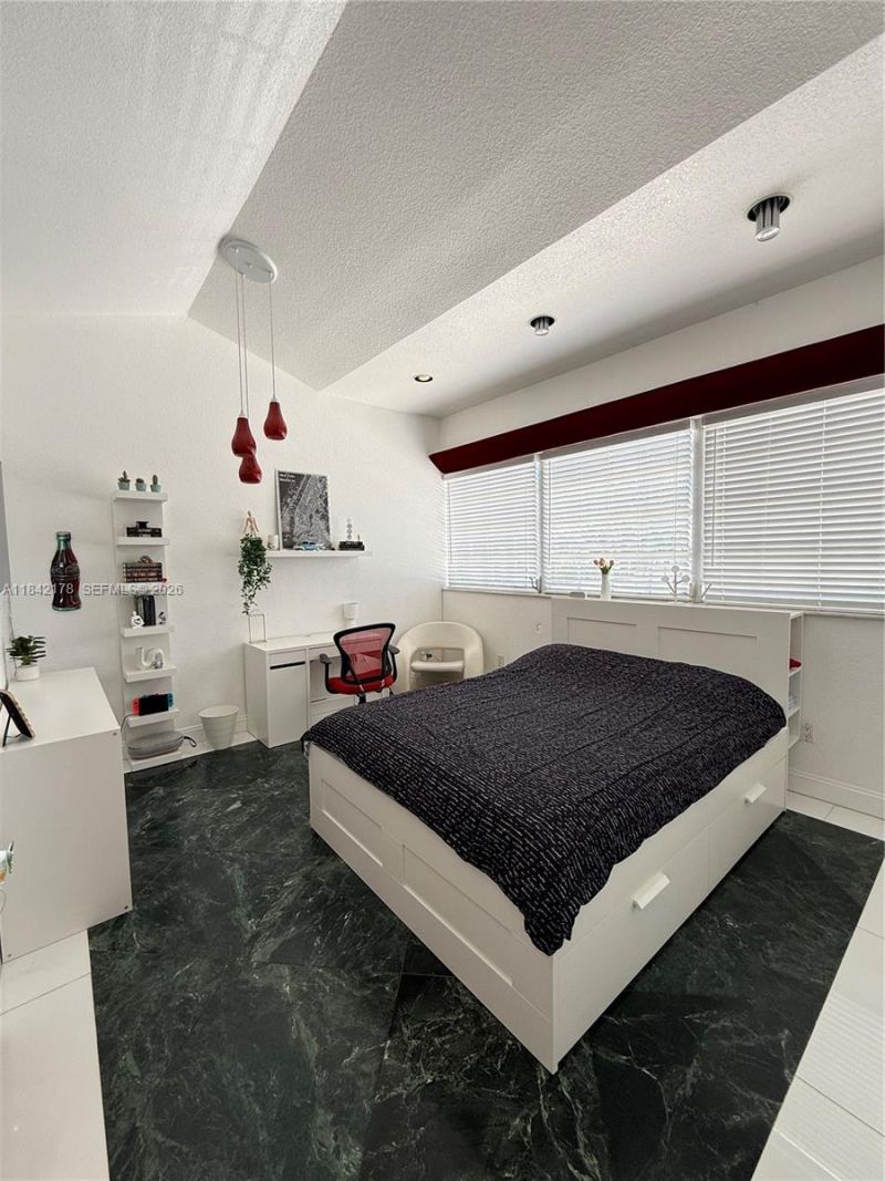 747 W 78th St, Hialeah, FL 33014 Photo