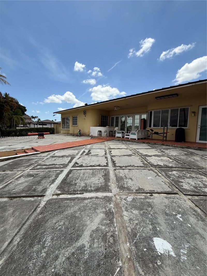 747 W 78th St, Hialeah, FL 33014 Photo