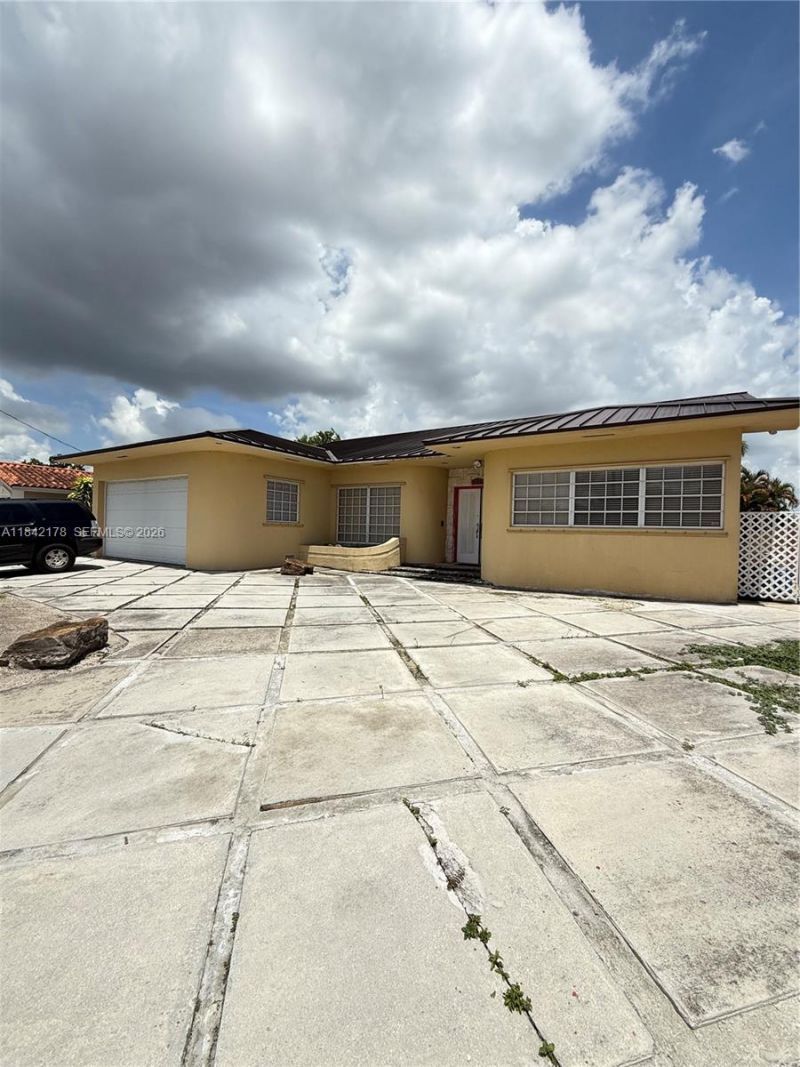 747 W 78th St, Hialeah, FL 33014 Photo