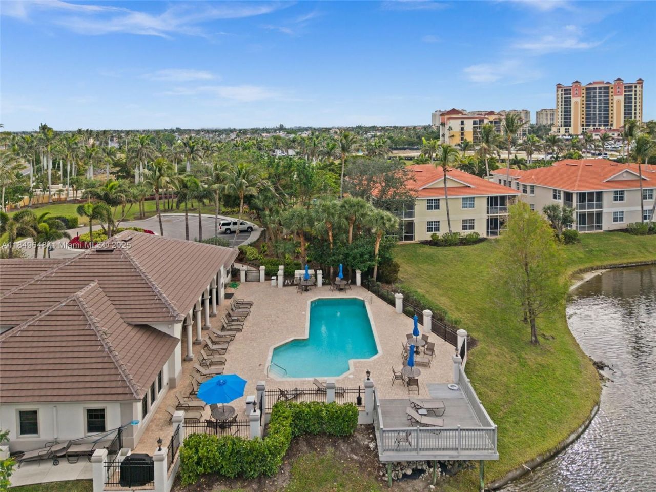 5626 Cape Harbour Dr, Unit 102, Cape Coral, FL 33914 Photo