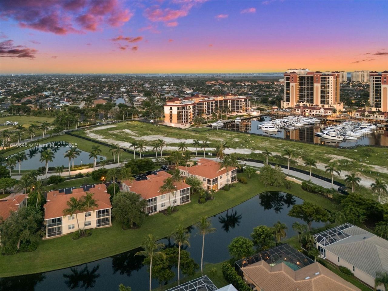 5626 Cape Harbour Dr, Unit 102, Cape Coral, FL 33914 Photo