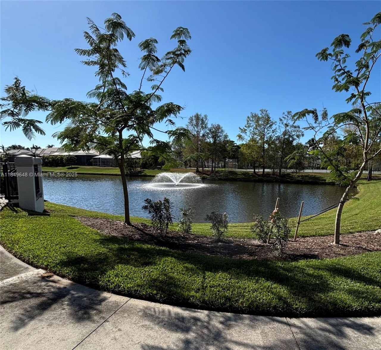 5626 Cape Harbour Dr, Unit 102, Cape Coral, FL 33914 Photo