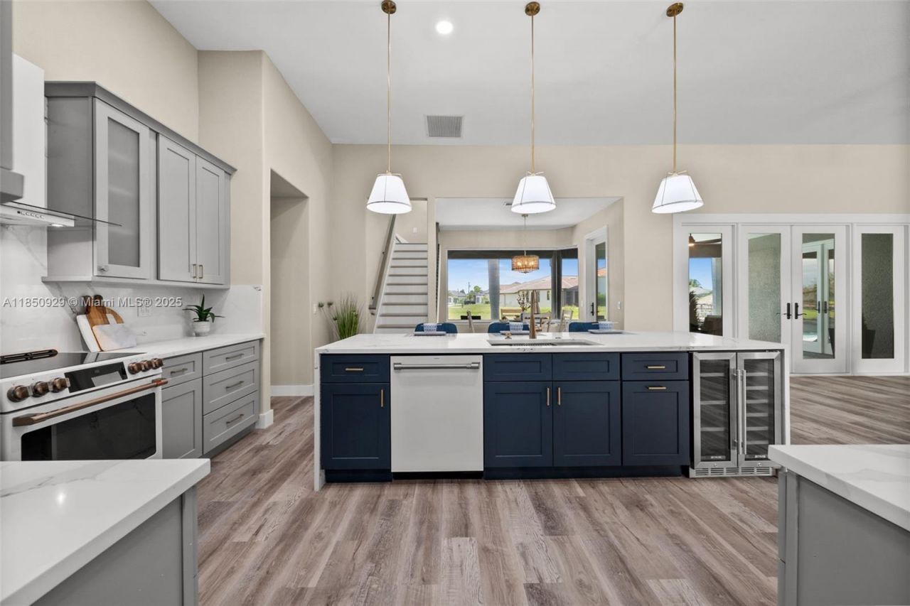 4012 SW 29th Ave, Cape Coral, FL 33914 Photo