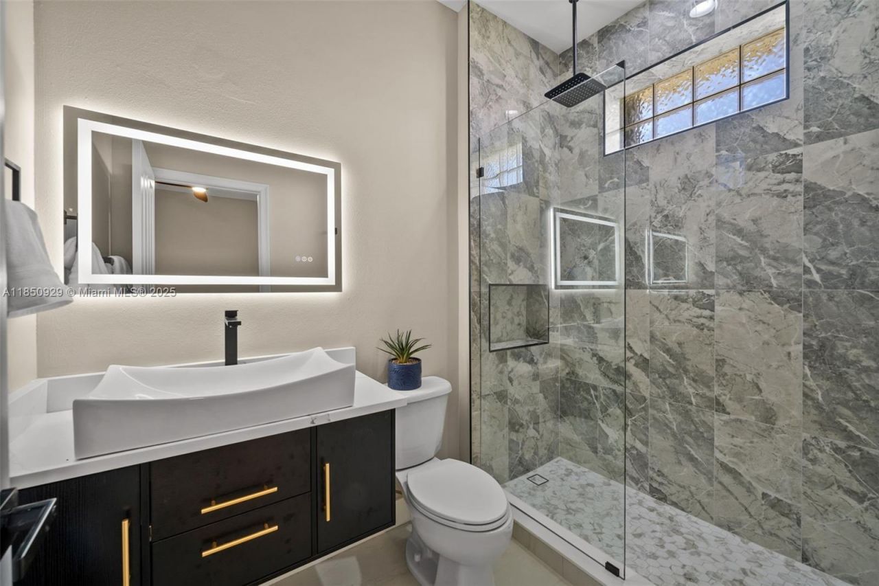 4012 SW 29th Ave, Cape Coral, FL 33914 Photo