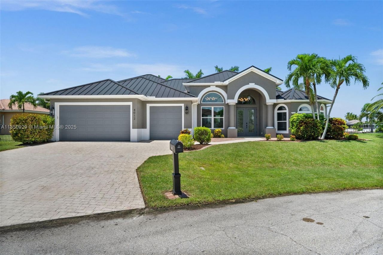 4012 SW 29th Ave, Cape Coral, FL 33914 Photo