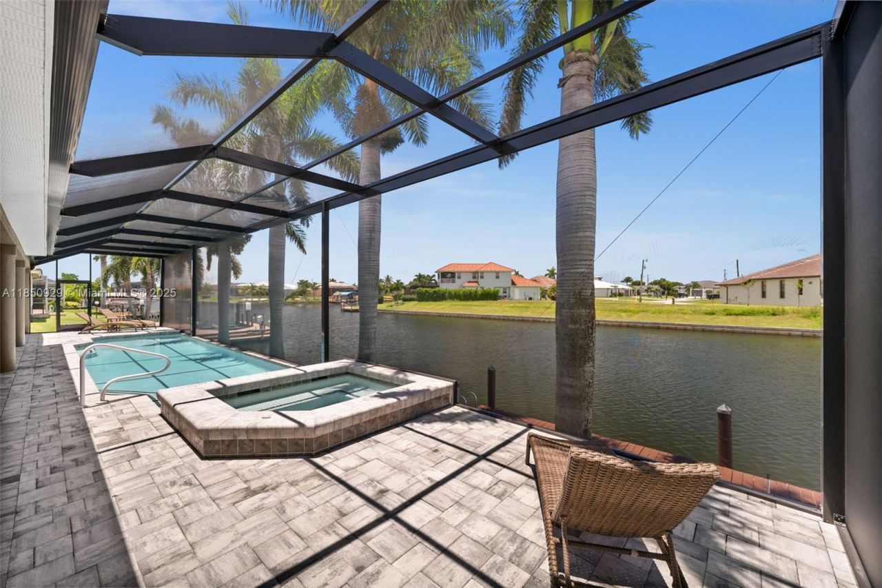 4012 SW 29th Ave, Cape Coral, FL 33914 Photo