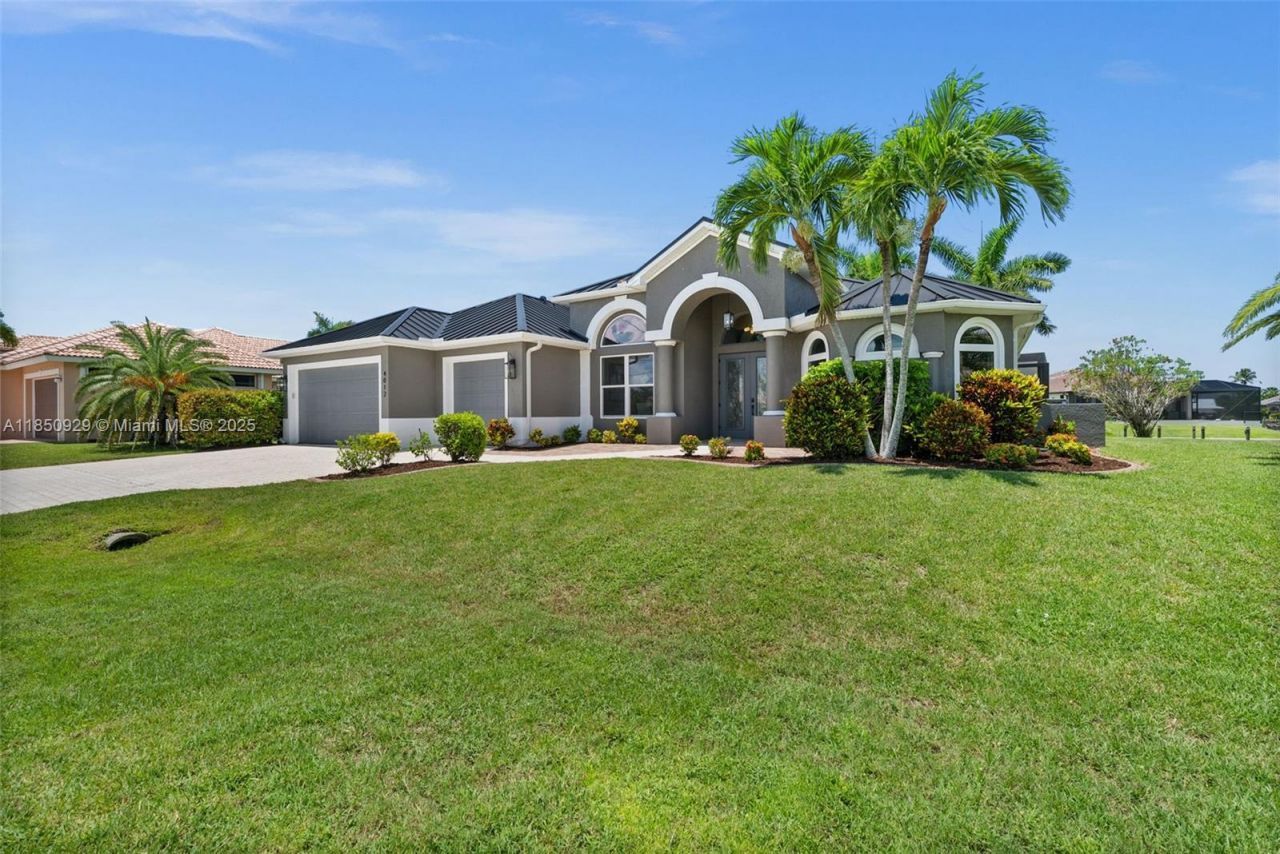 4012 SW 29th Ave, Cape Coral, FL 33914 Photo