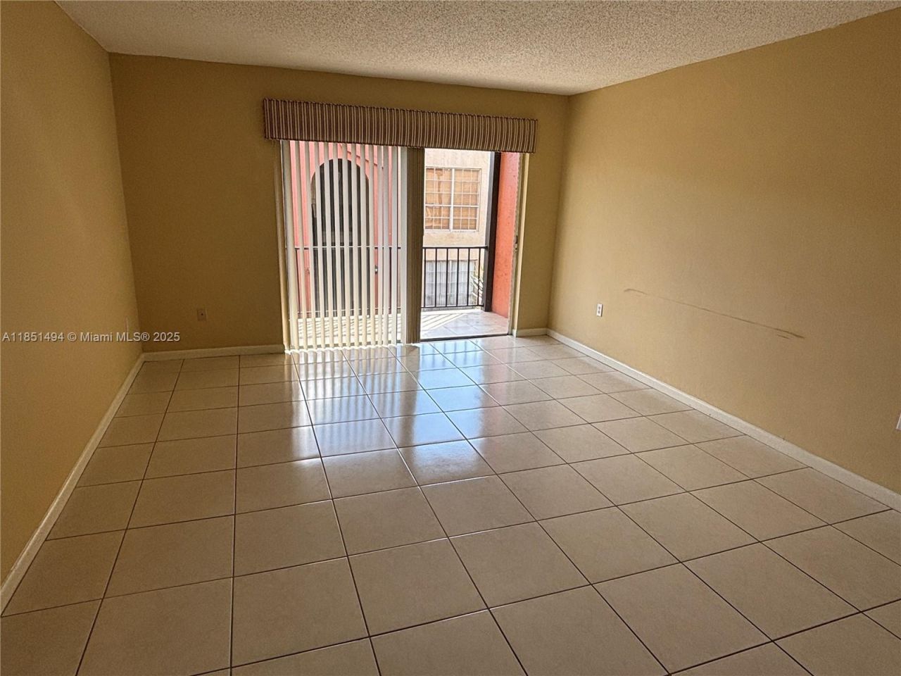 10810 N Kendall Dr, Unit Q-18, Miami, FL 33176 Photo