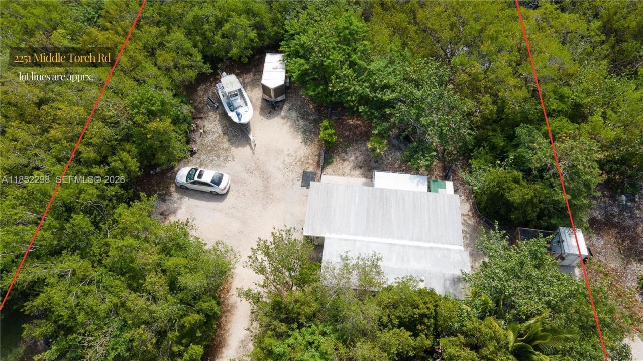 2231 Middle Torch Rd, Torch Key, FL 33042 Photo