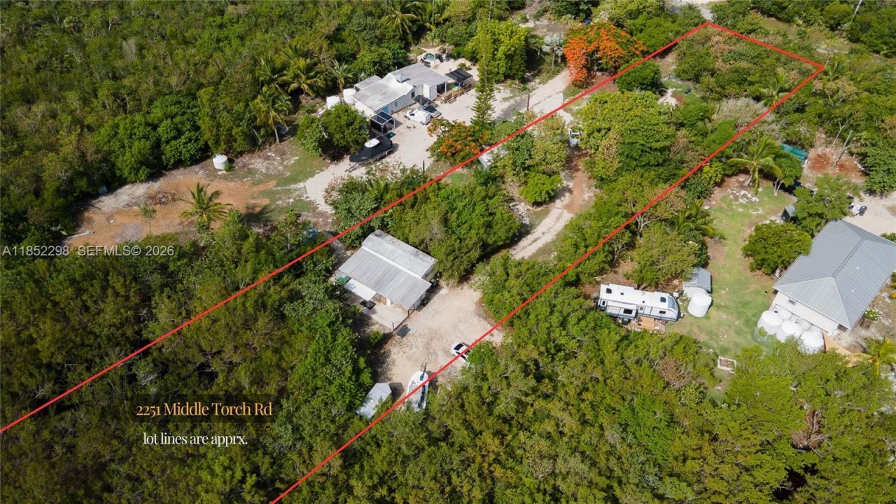 2231 Middle Torch Rd, Torch Key, FL 33042 Photo