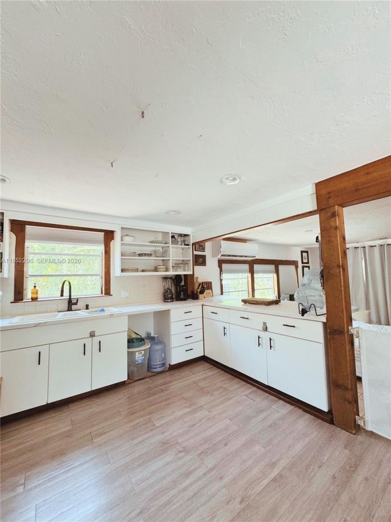 2231 Middle Torch Rd, Torch Key, FL 33042 Photo