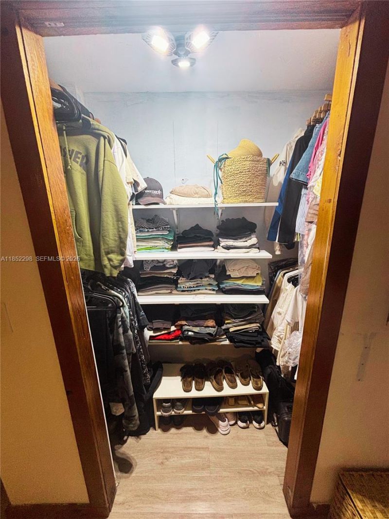 2231 Middle Torch Rd, Torch Key, FL 33042 Photo