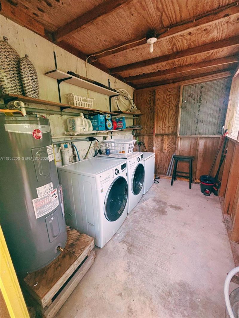 2231 Middle Torch Rd, Torch Key, FL 33042 Photo