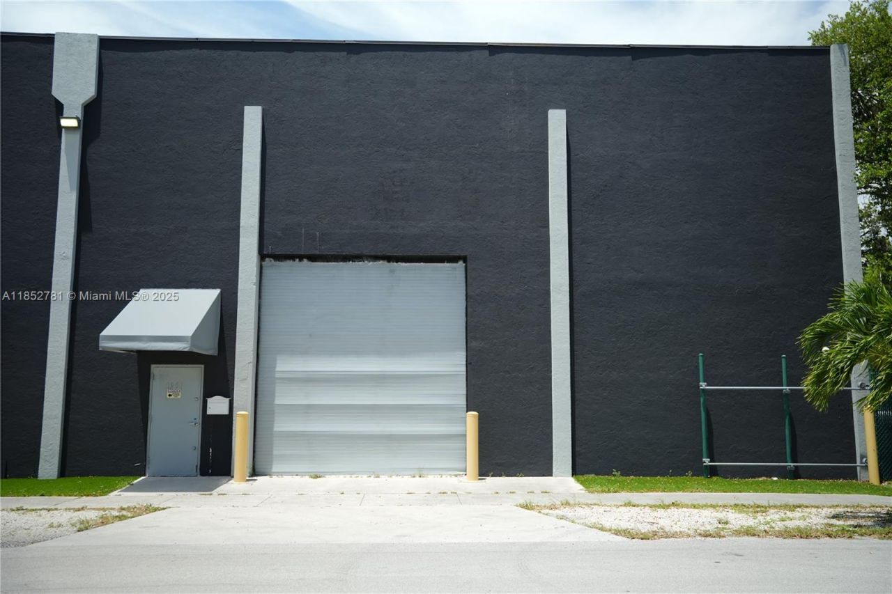 1951 Grant St, Hollywood, FL 33020 Photo