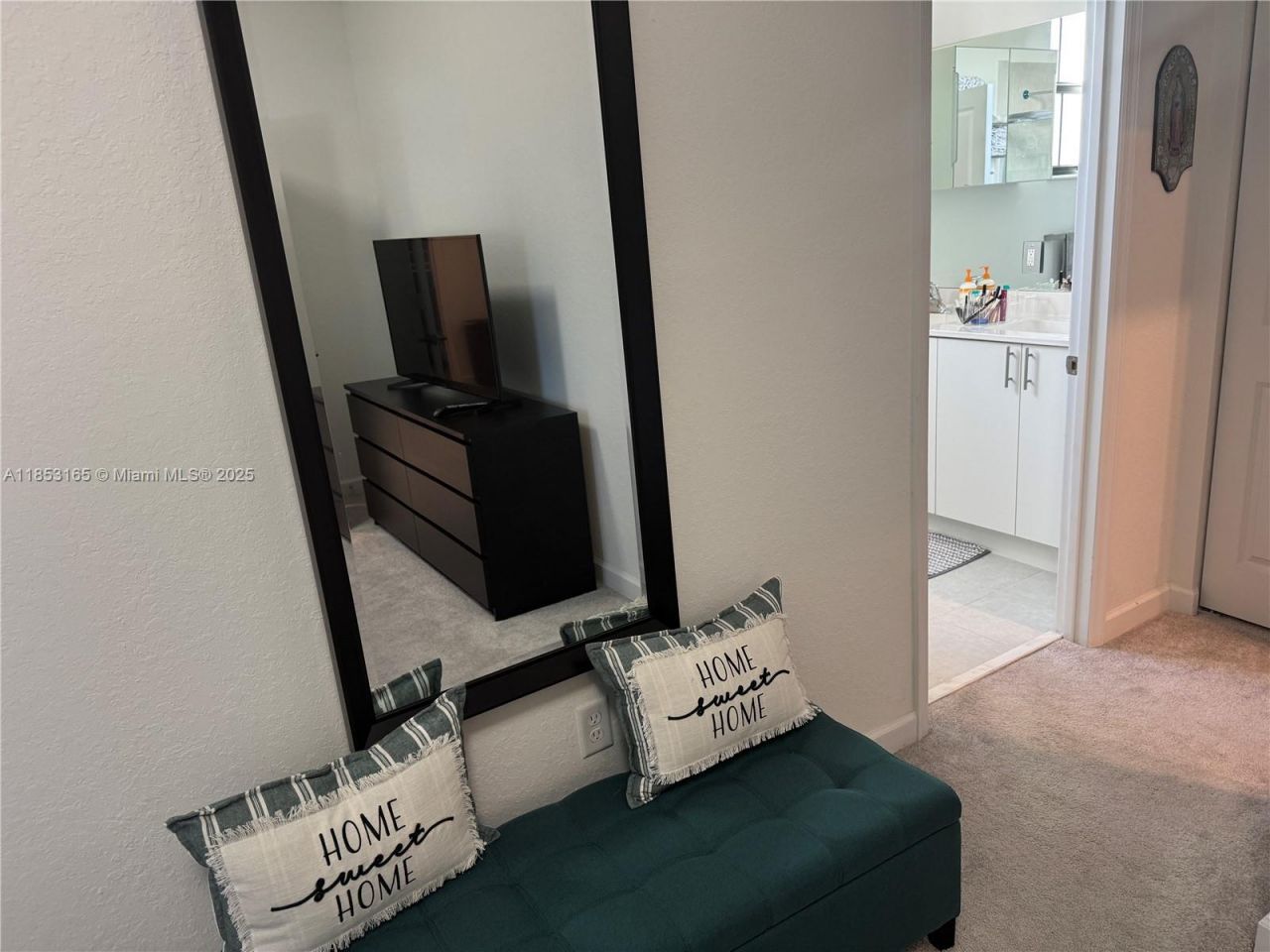 631 NW 204th St, Miami Gardens, FL 33169 Photo