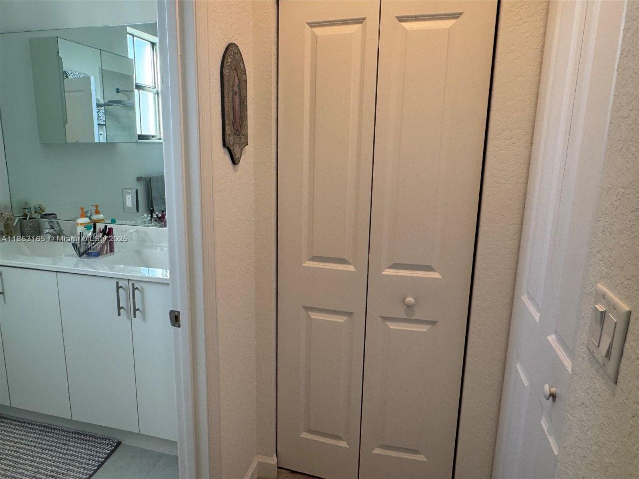 631 NW 204th St, Miami Gardens, FL 33169 Photo