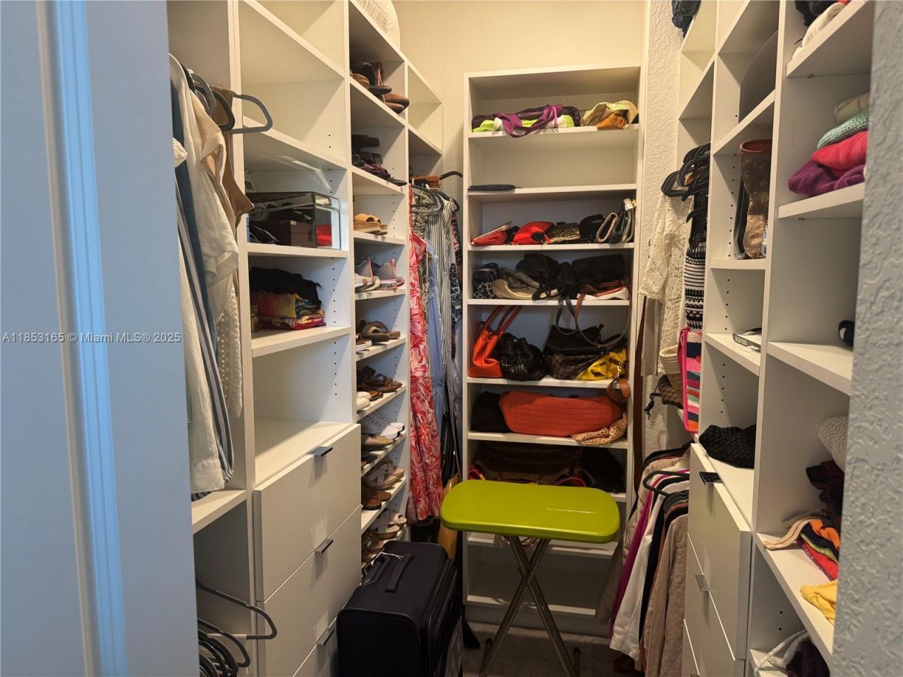 631 NW 204th St, Miami Gardens, FL 33169 Photo