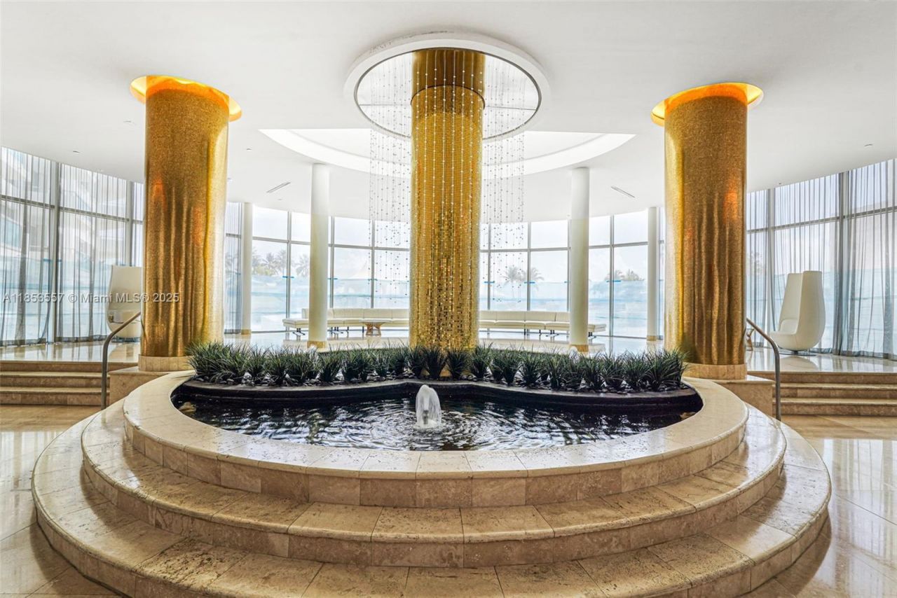 5151 Collins Ave, Unit 1519, Miami Beach, FL 33140 Photo