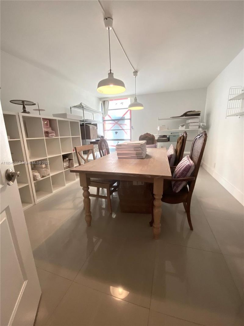 3301 N Country Club Dr, Unit 112, Aventura, FL 33180 Photo