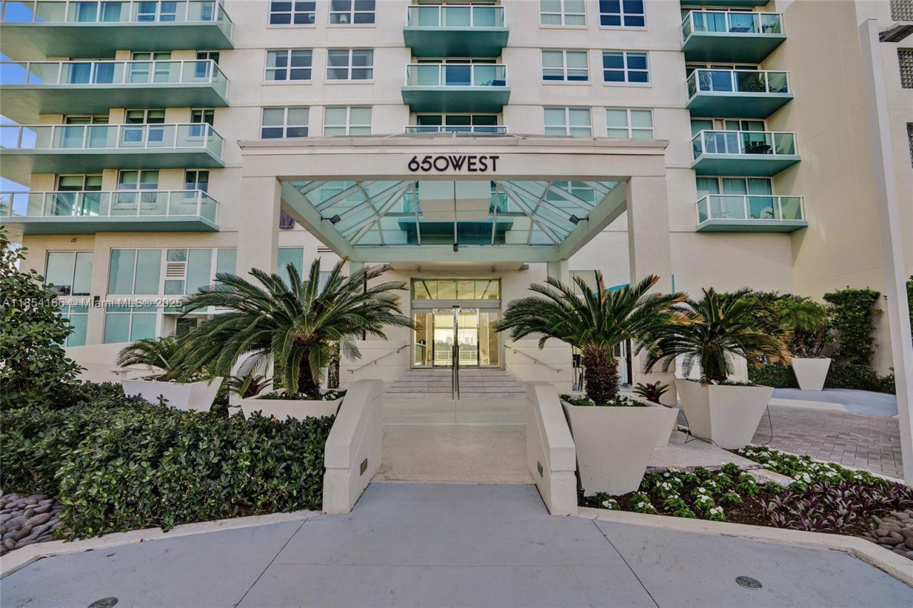 650 West Ave, Unit 1408, Miami Beach, FL 33139 Photo