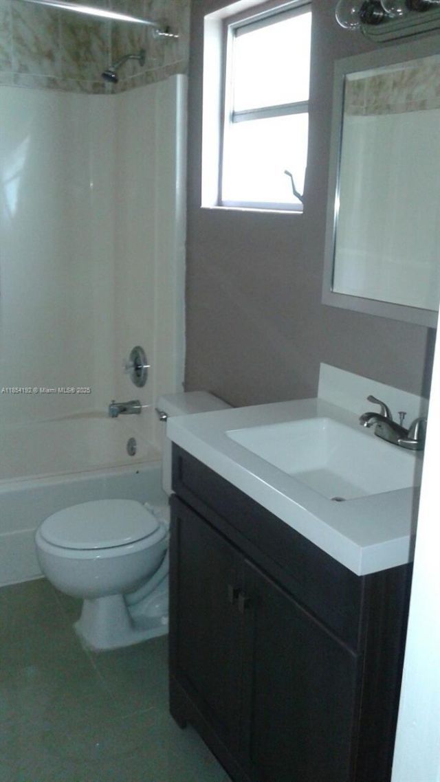 5960 NW 16th Ct, Sunrise, FL 33313 Photo