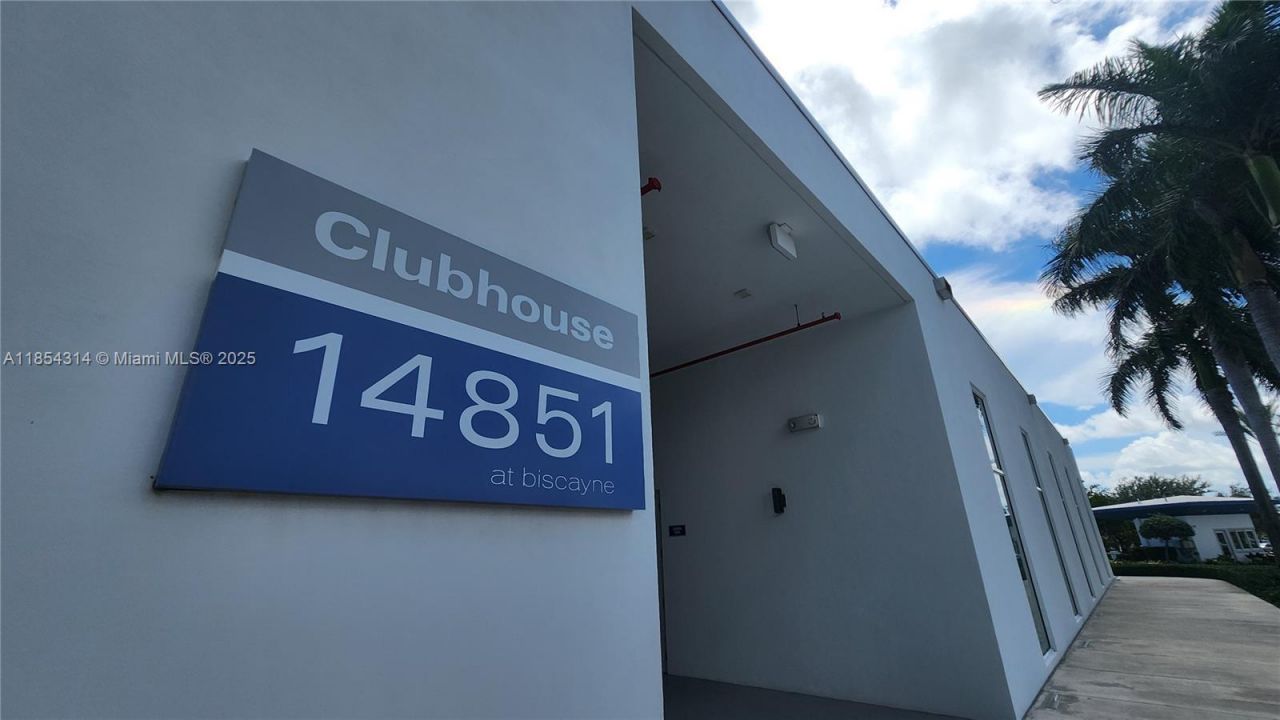 15051 Royal Oaks Ln, Unit 1605, North Miami, FL 33181 Photo