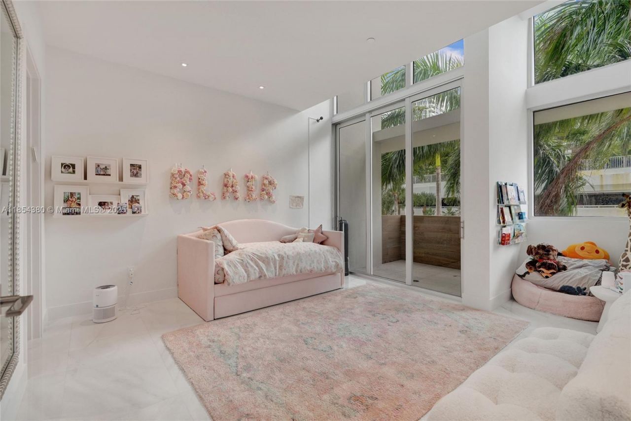 3750 Yacht Club Dr, Unit TH2, Aventura, FL 33180 Photo