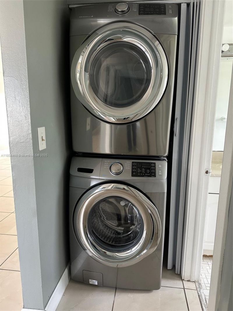 11390 Taft St, Unit 11390, Pembroke Pines, FL 33026 Photo