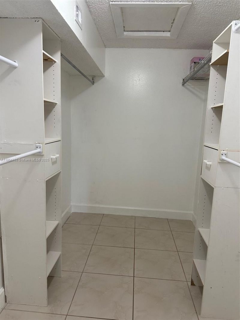 11390 Taft St, Unit 11390, Pembroke Pines, FL 33026 Photo