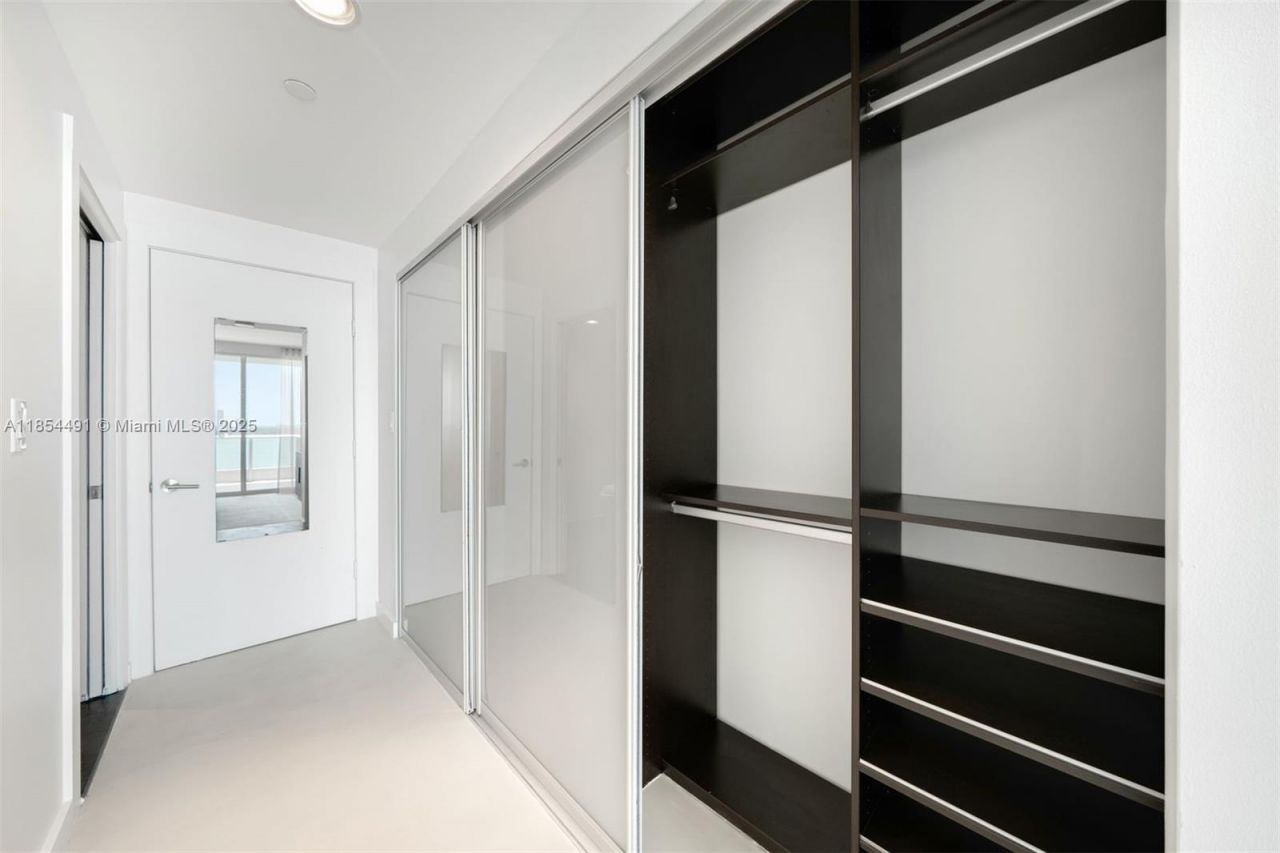 900 Biscayne Blvd, Unit 905, Miami, FL 33132 Photo